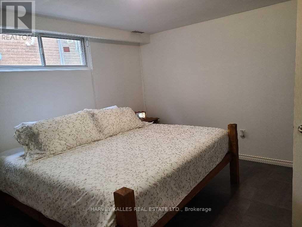 Photo 7 of Lower 2379 Hensall Street, Mississauga ON