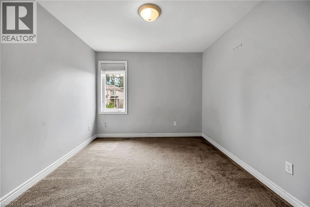 Photo 29 of 7 Goldenview Court, Waterdown ON