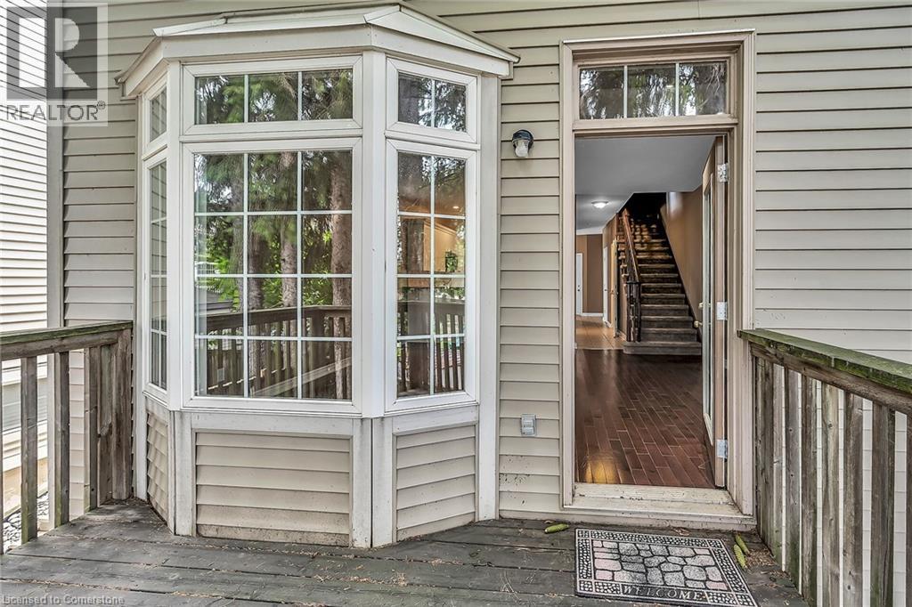 Photo 46 of 7 Goldenview Court, Waterdown ON