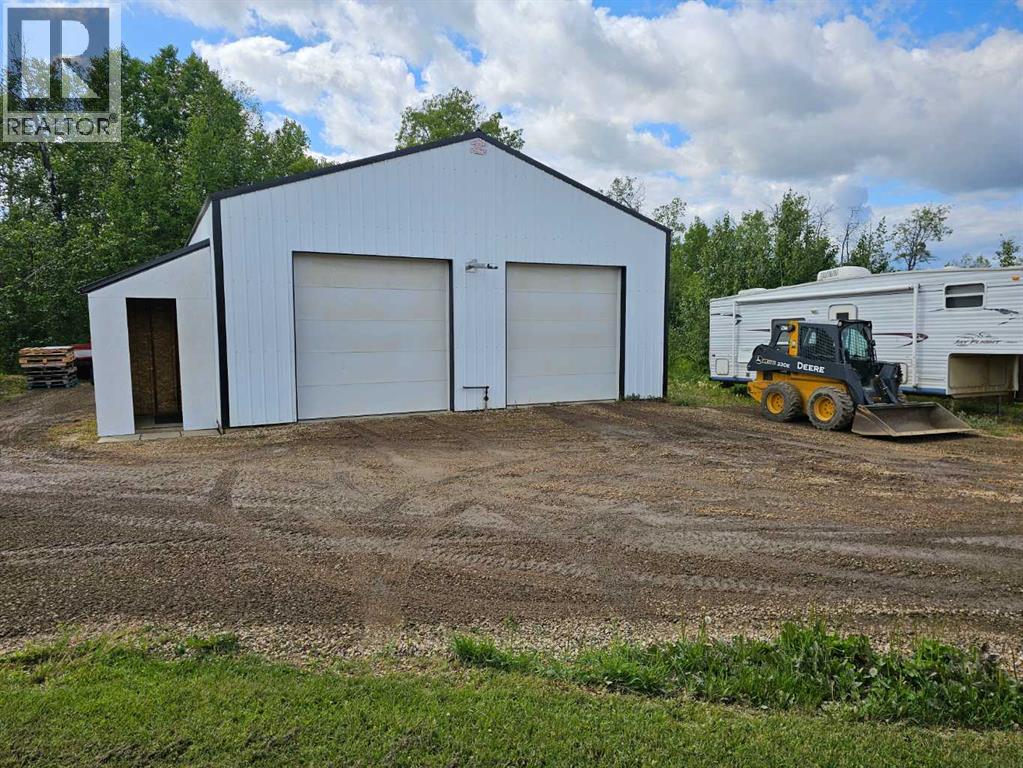 Photo 32 of 9502 100 Street, Bezanson AB