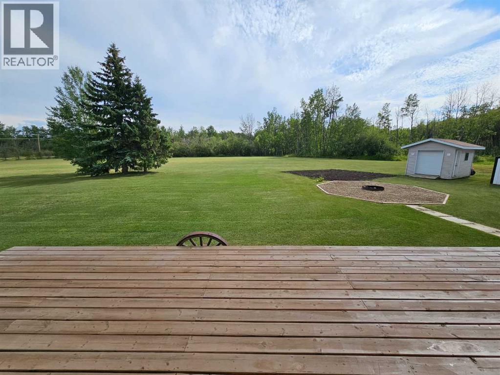 Photo 44 of 9502 100 Street, Bezanson AB