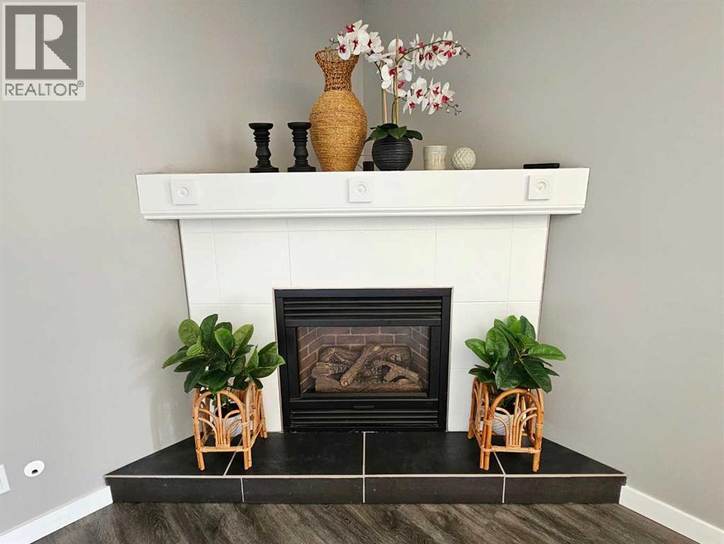 Photo 31 of 9502 100 Street, Bezanson AB