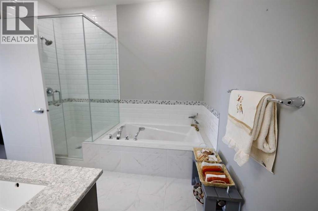 163 Cityside Park NE, Calgary, Alberta