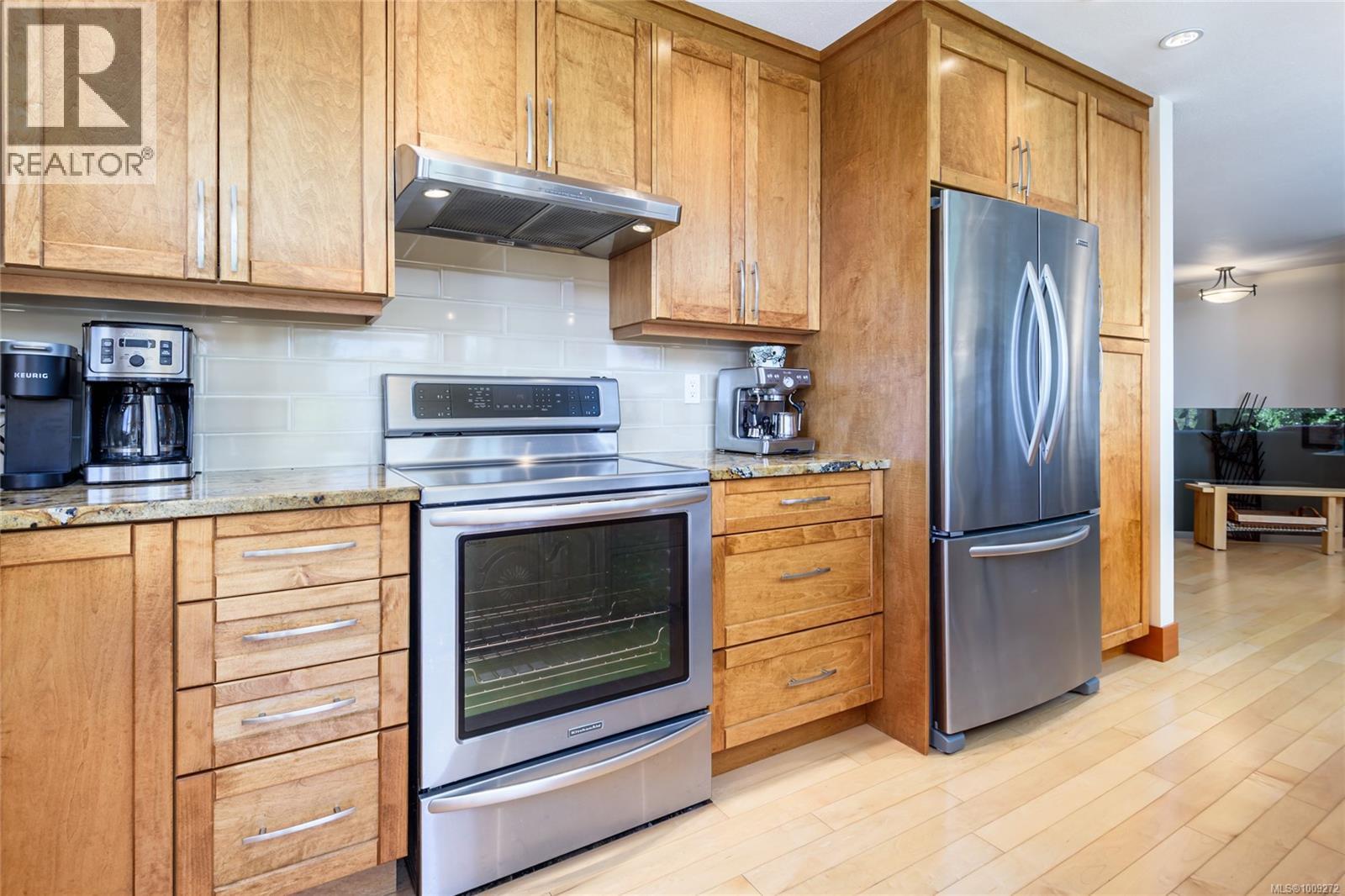 169 Manor Dr, Comox