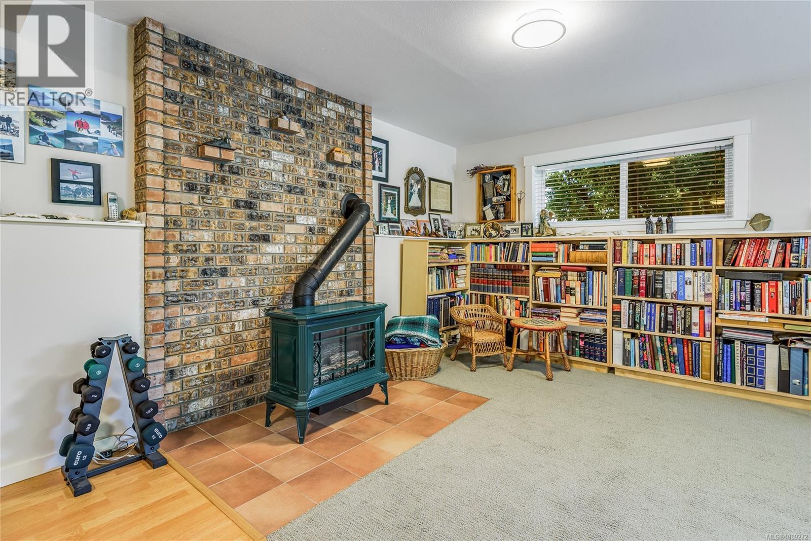 169 Manor Dr, Comox