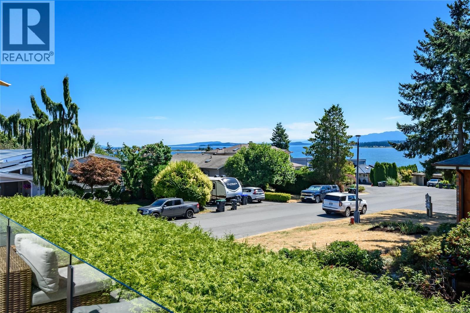 169 Manor Dr, Comox