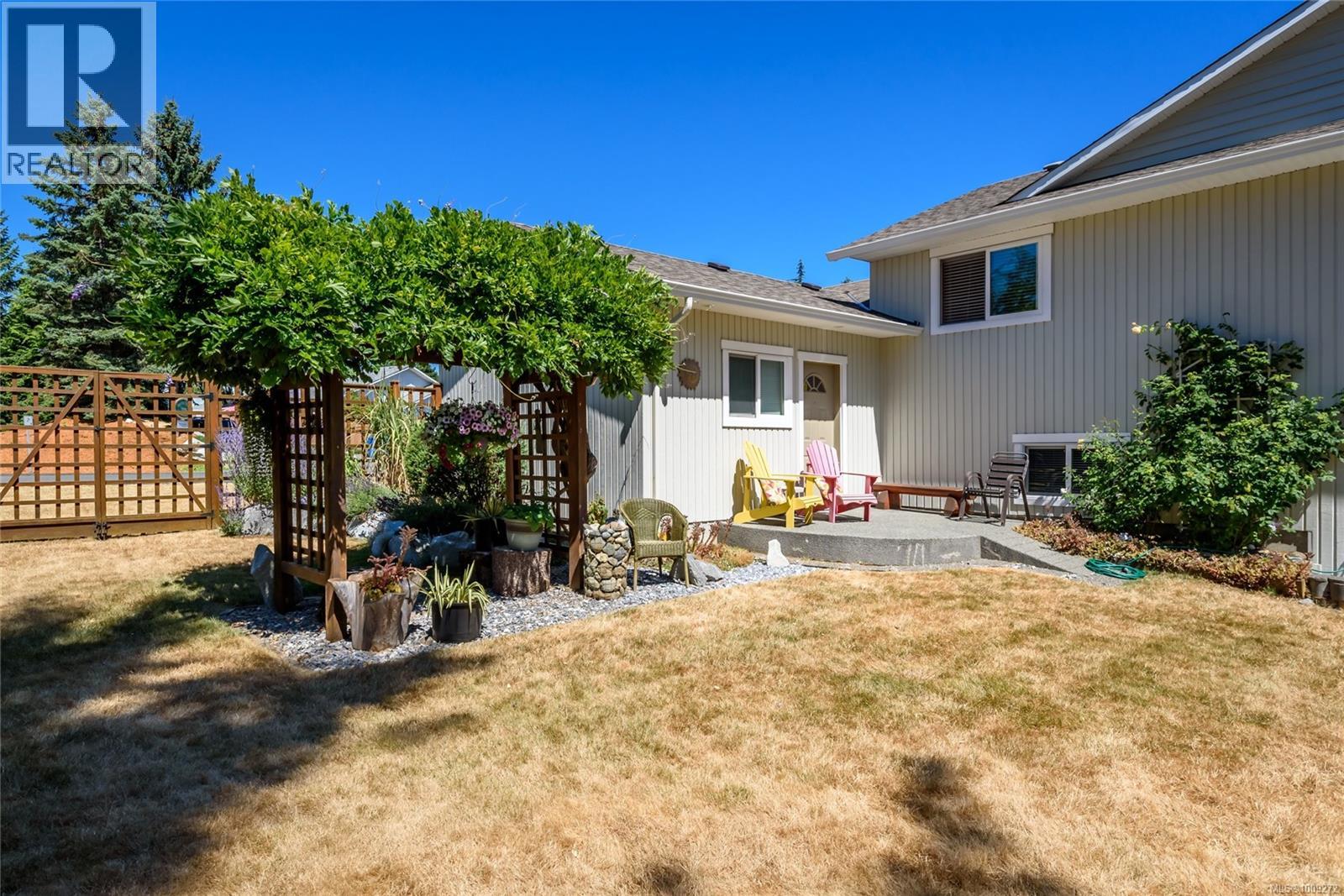 169 Manor Dr, Comox