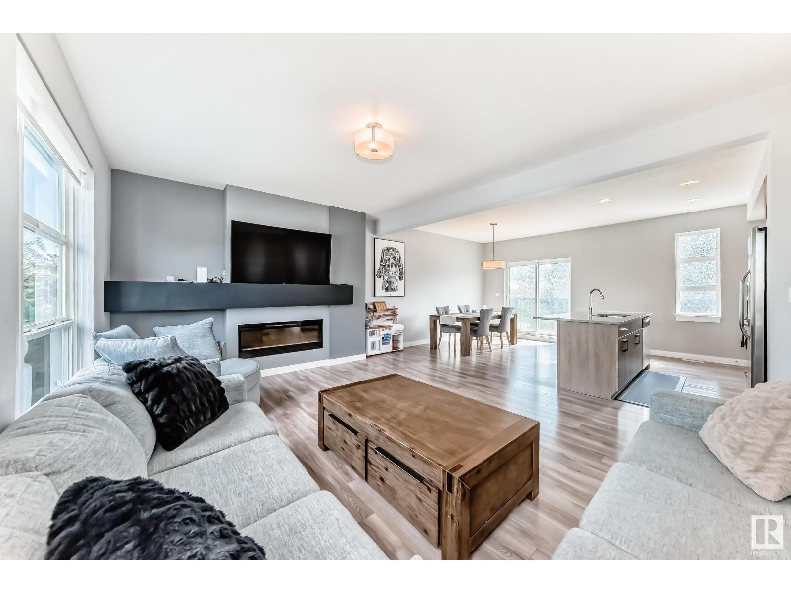 Photo 15 of 14723 125 St Nw, Edmonton AB