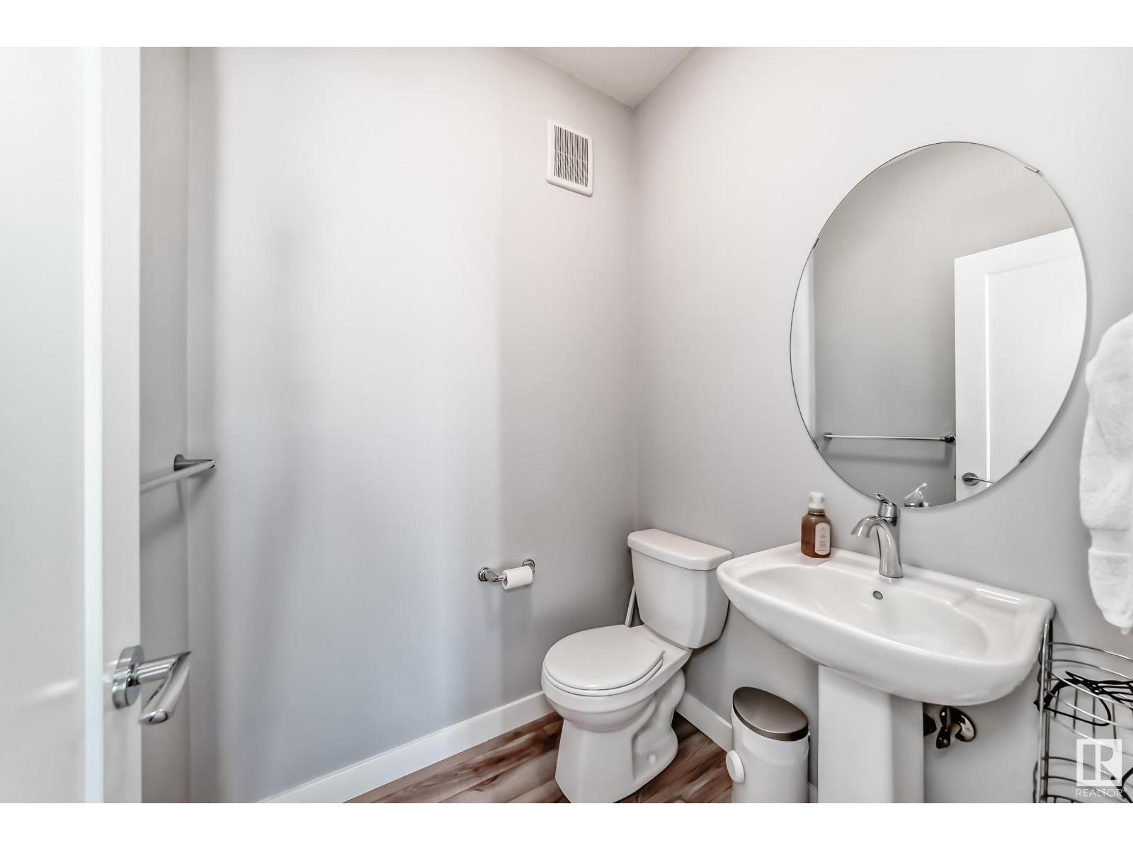 Photo 18 of 14723 125 St Nw, Edmonton AB