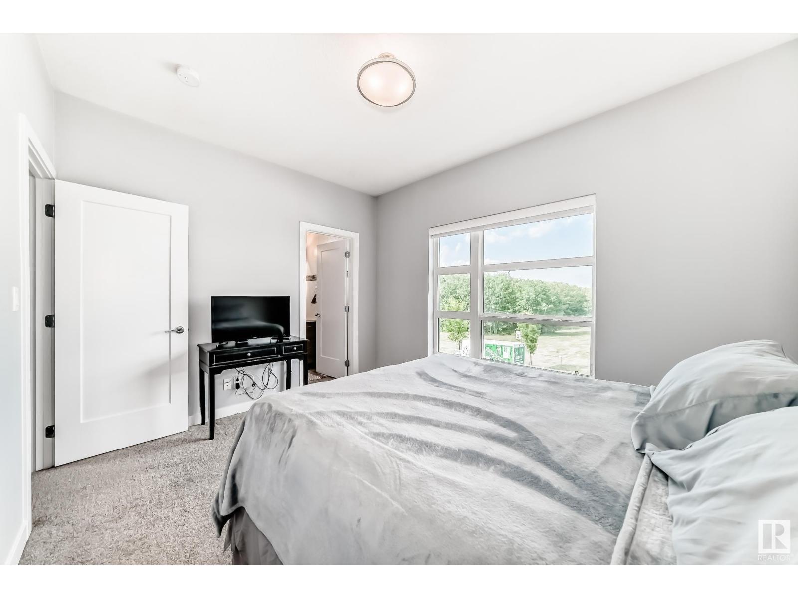 Photo 24 of 14723 125 St Nw, Edmonton AB