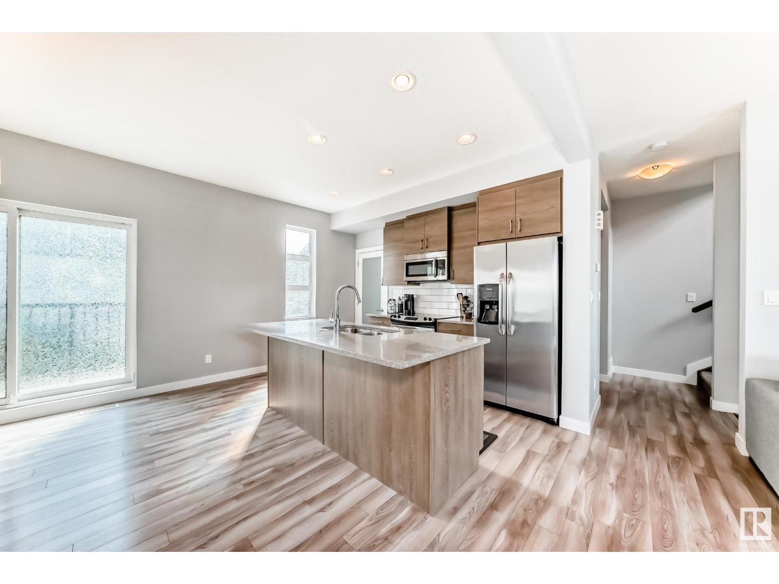 Photo 8 of 14723 125 St Nw, Edmonton AB