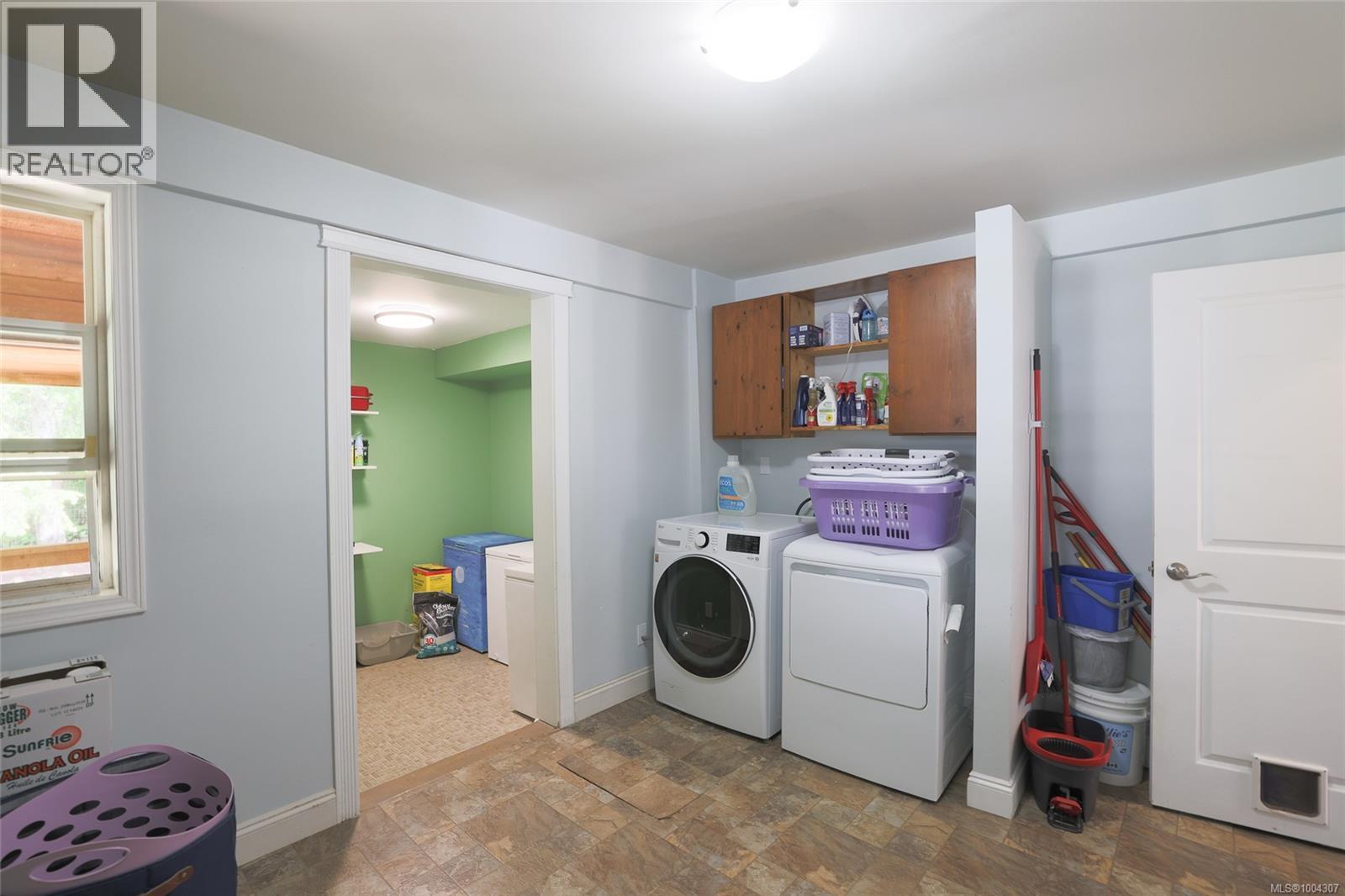 B-610 NIMPKISH HEIGHTS RD - 29