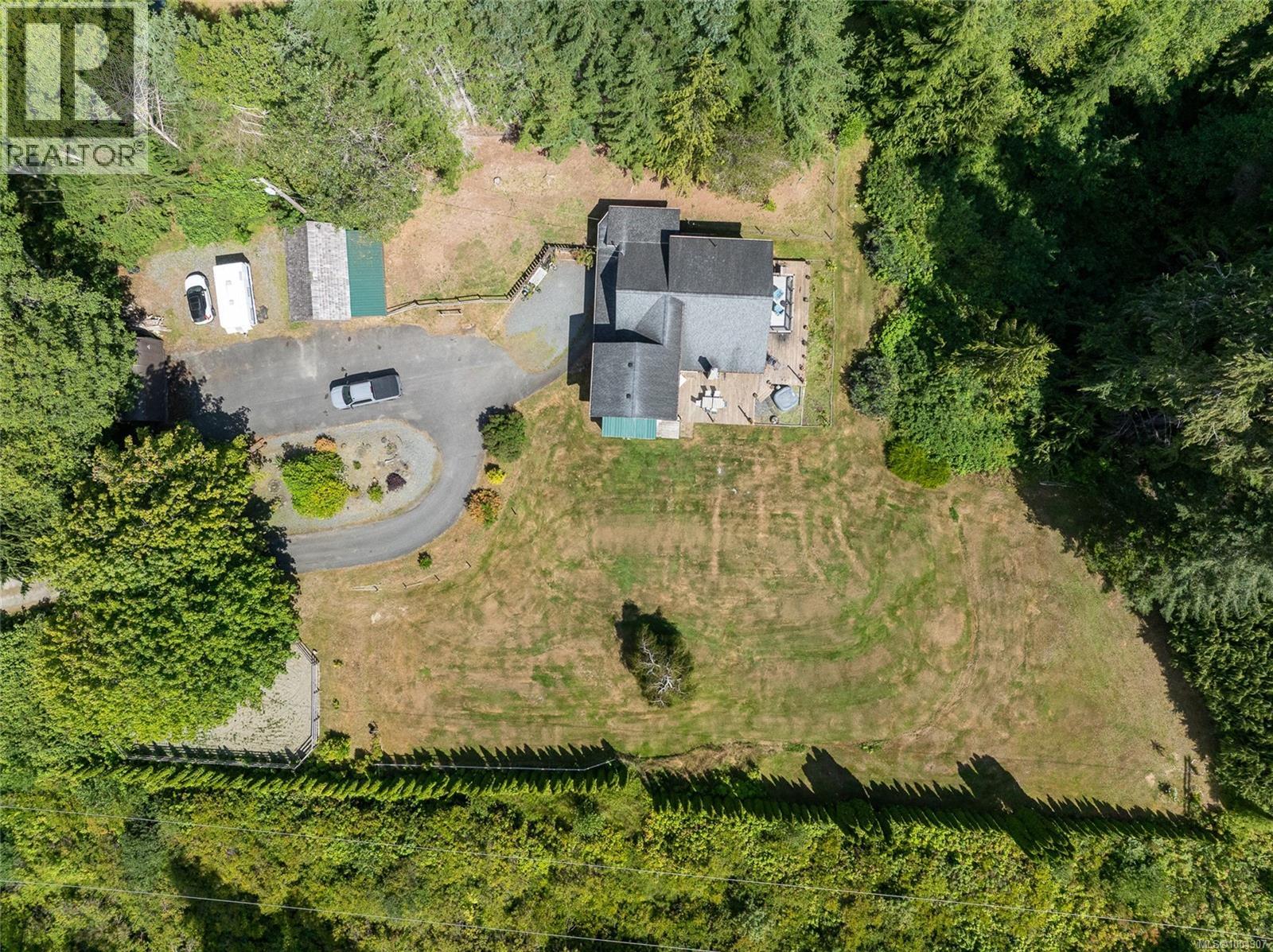 B-610 Nimpkish Heights Rd - Photo 3 of 42, Hyde Creek, British Columbia