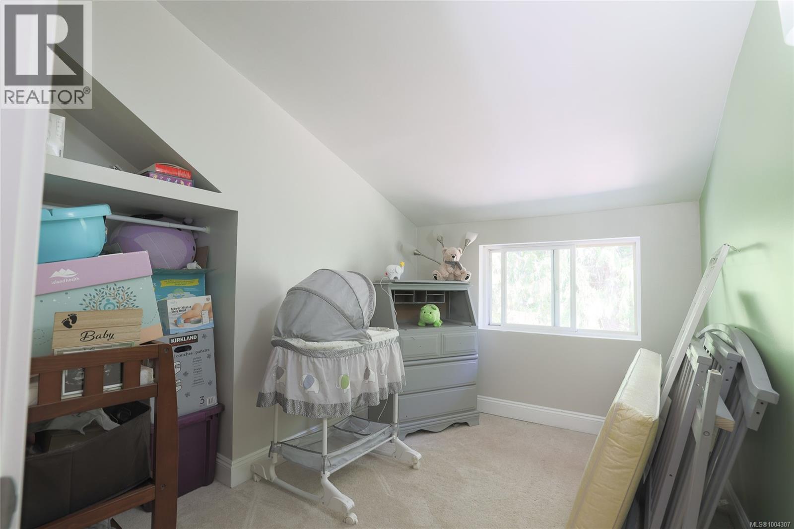 B-610 NIMPKISH HEIGHTS RD - 37