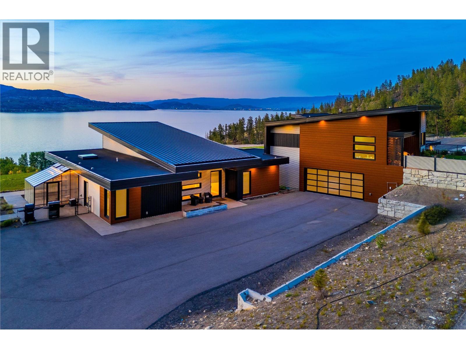  6101 Lakeshore Road, Kelowna