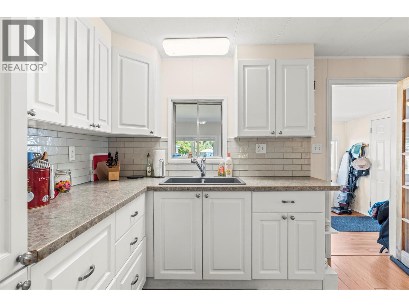 Photo 10 of 5484 25 Avenue Unit 81, Vernon BC