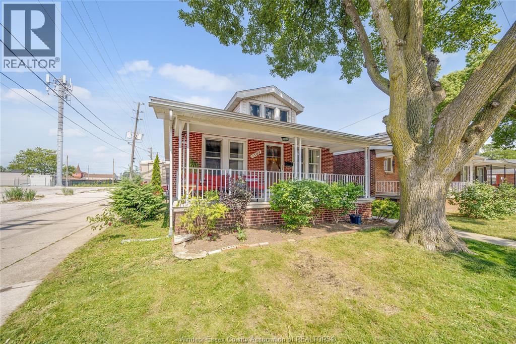 Photo 40 of 1588 Marentette Avenue, Windsor ON