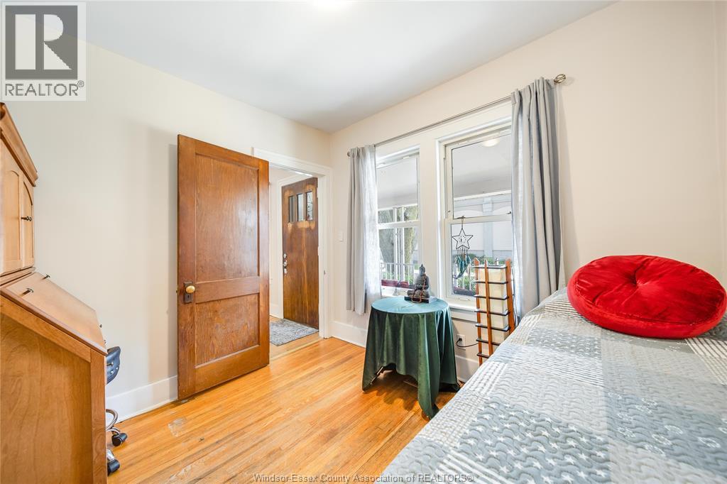 Photo 26 of 1588 Marentette Avenue, Windsor ON