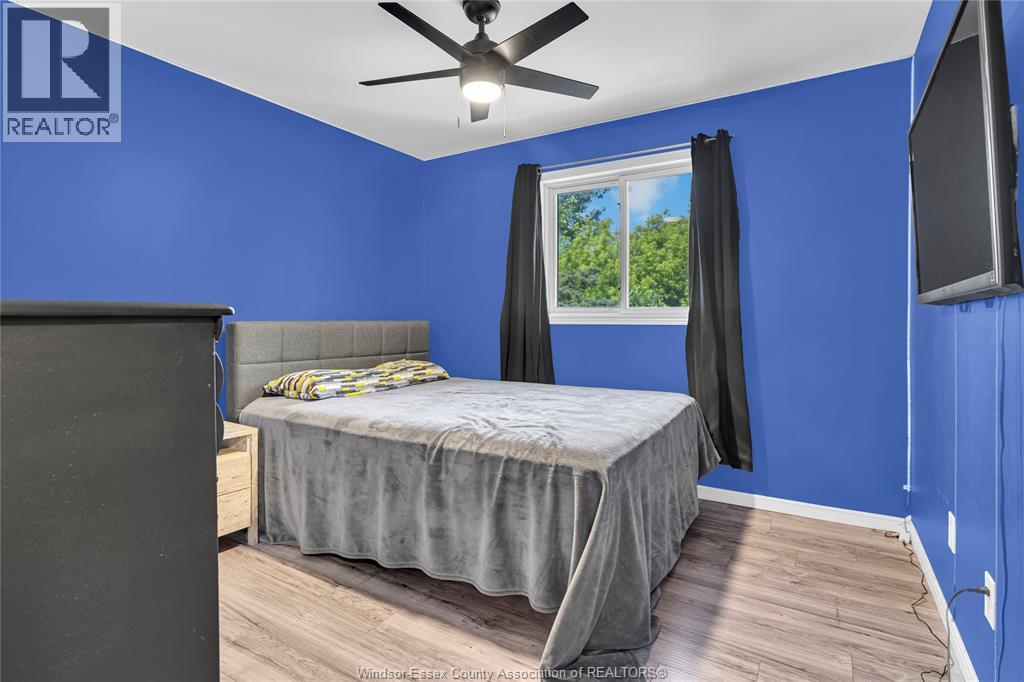 Photo 18 of 211 Bayberry, Lakeshore ON