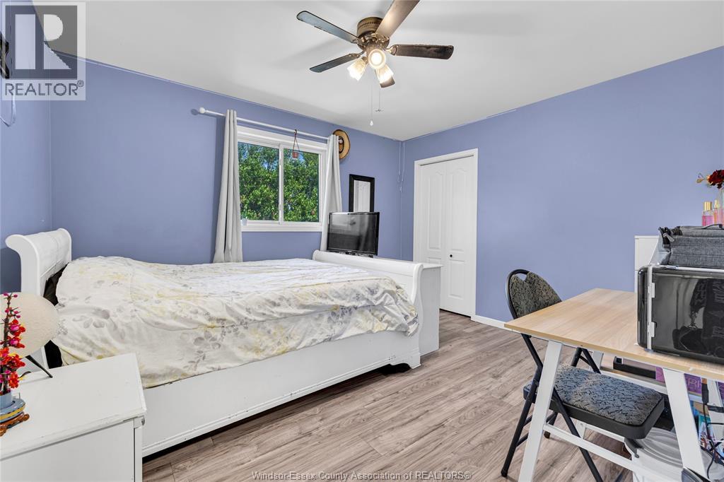 Photo 20 of 211 Bayberry, Lakeshore ON
