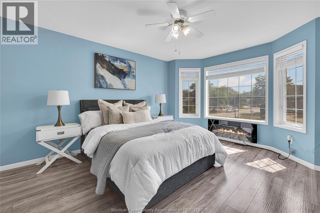 Photo 21 of 211 Bayberry, Lakeshore ON
