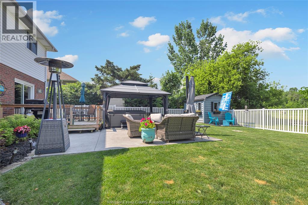 Photo 32 of 211 Bayberry, Lakeshore ON