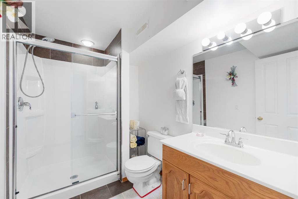 Single Family House Bungalow for Sale in  Woodford Crescent SW Woodbine Calgary 