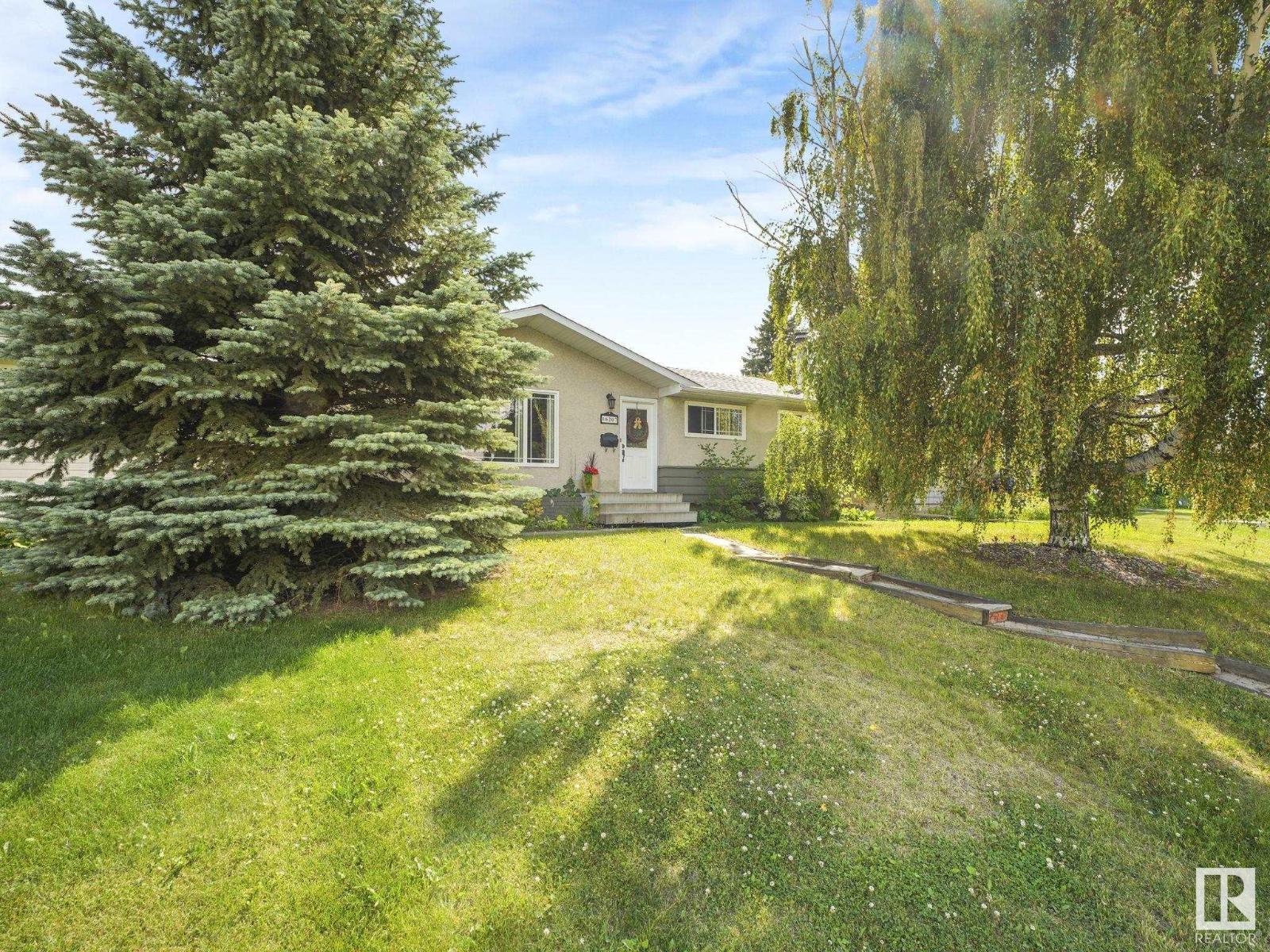 Photo 31 of 16207 86 Av Nw, Edmonton AB