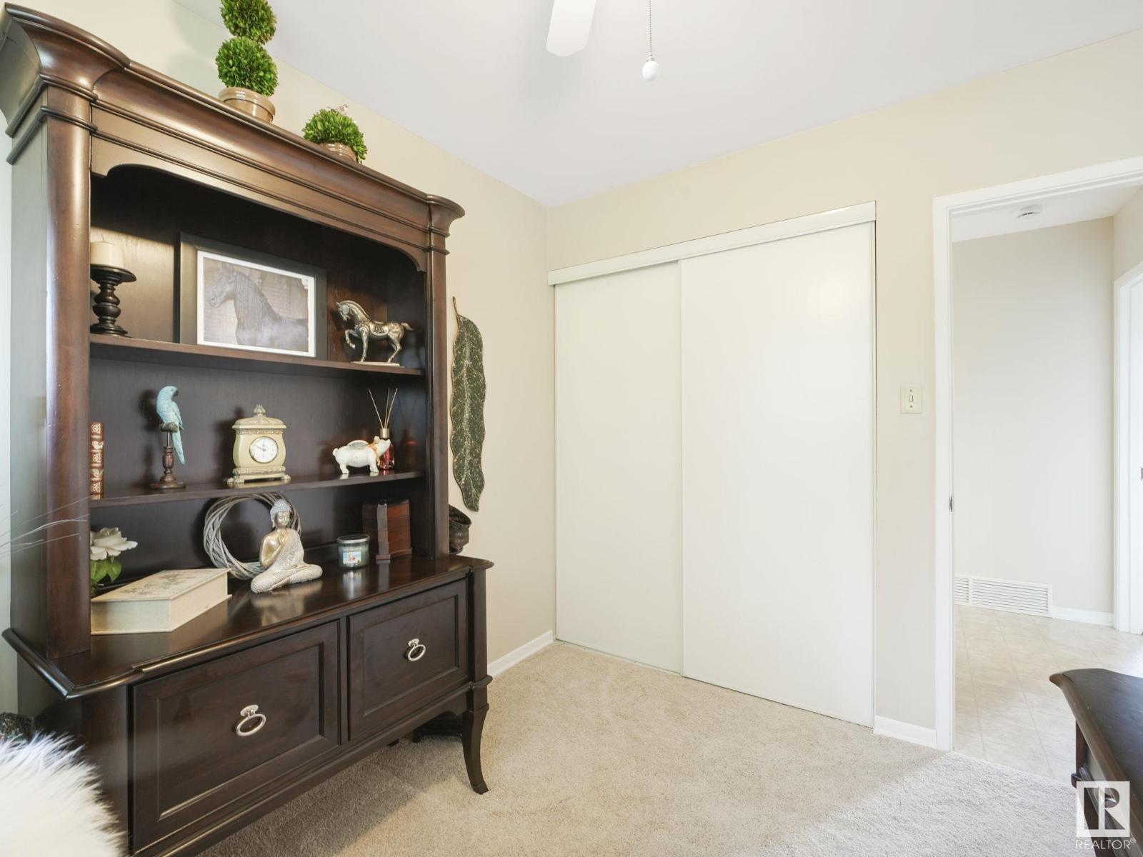 Photo 12 of 16207 86 Av Nw, Edmonton AB