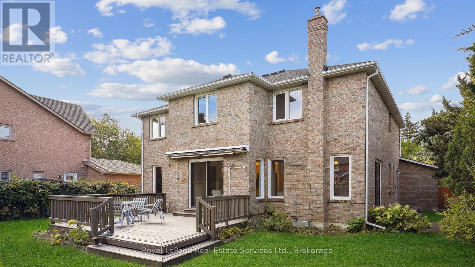 Photo 16 of 524 Chillingham Crescent, Oakville ON