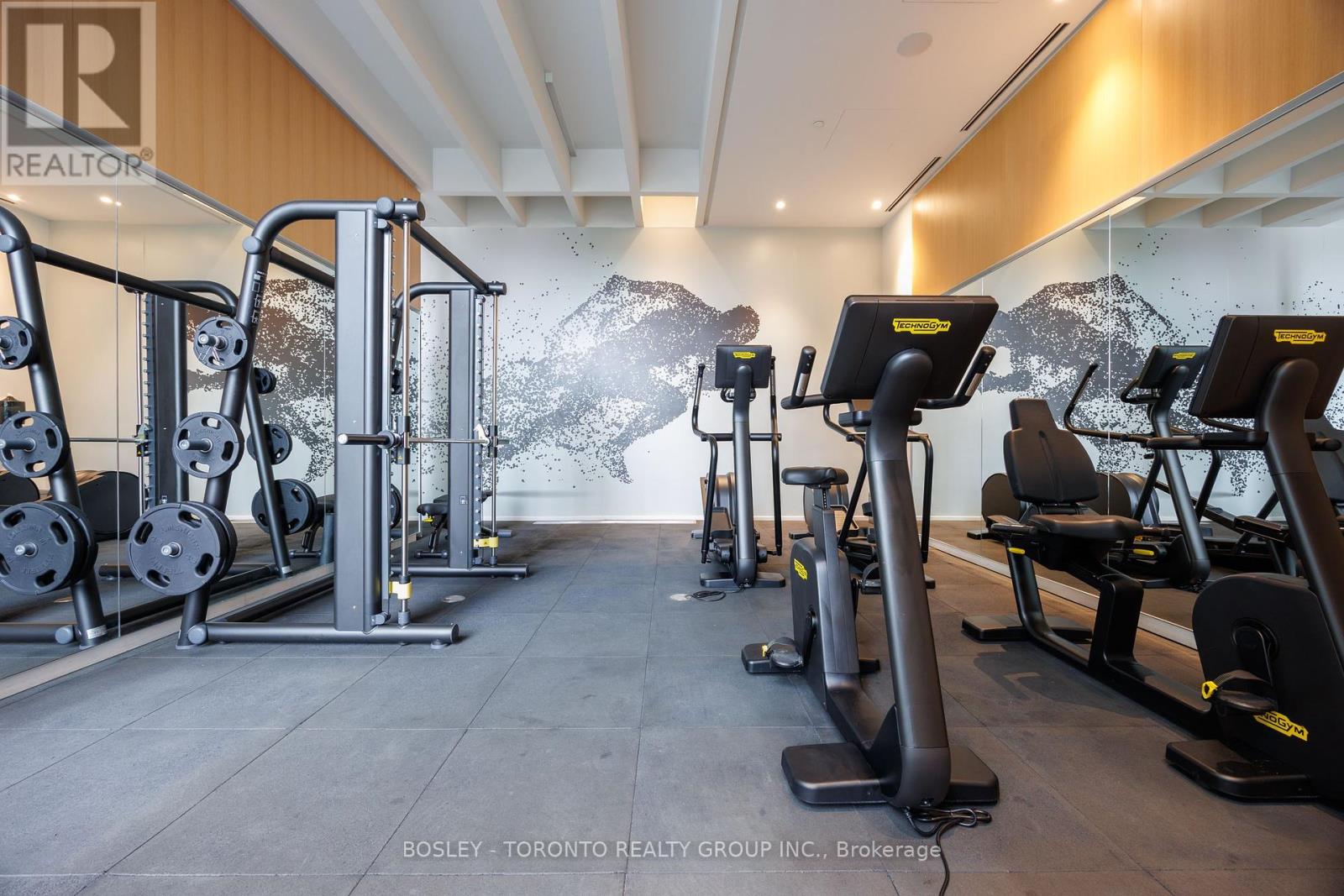 Photo 16 of 844 5 Soudan Avenue, Toronto ON