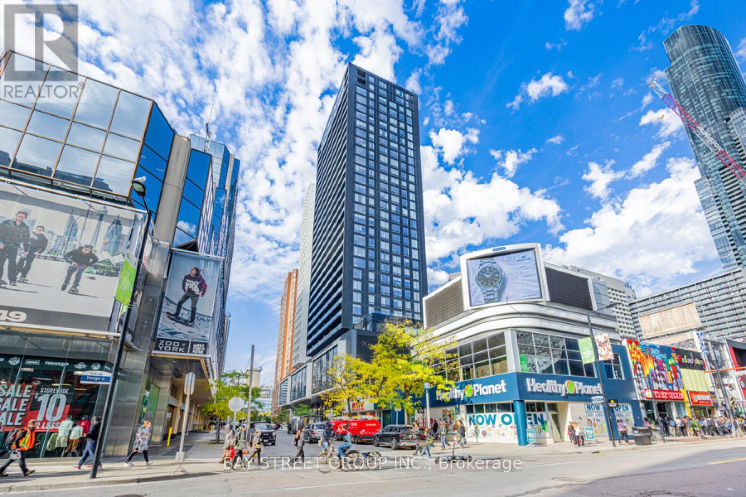 Photo 11 of 1419 20 Edward Street, Toronto ON