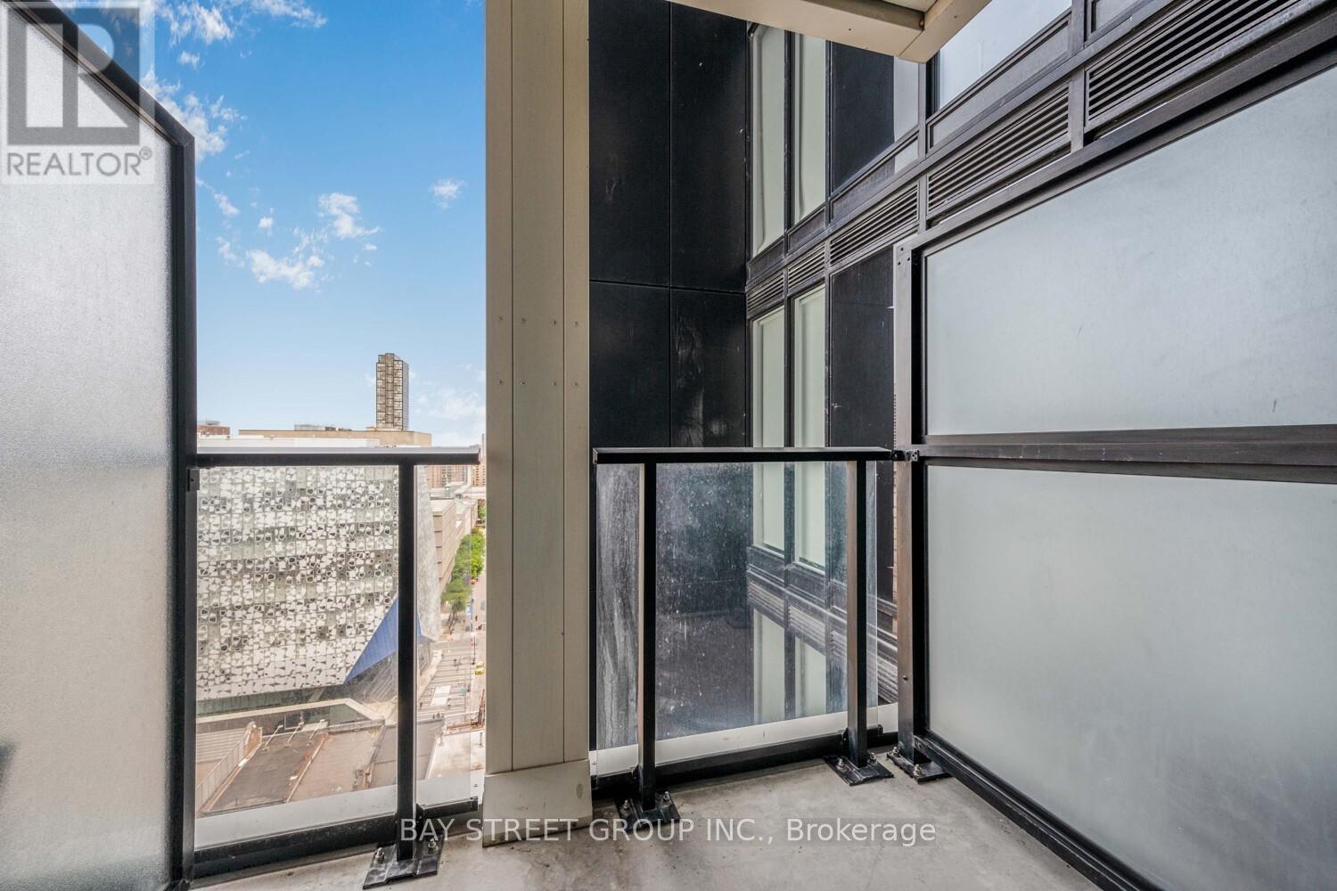 Photo 6 of 1419 20 Edward Street, Toronto ON