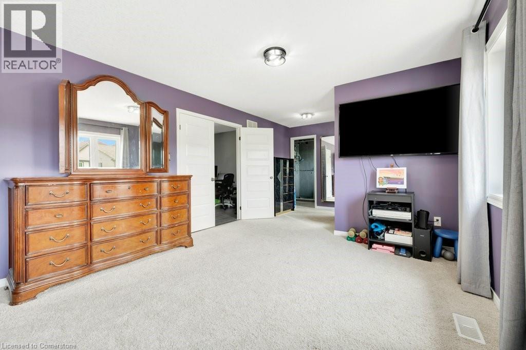Photo 39 of 477 Woodbine Avenue, Kitchener ON