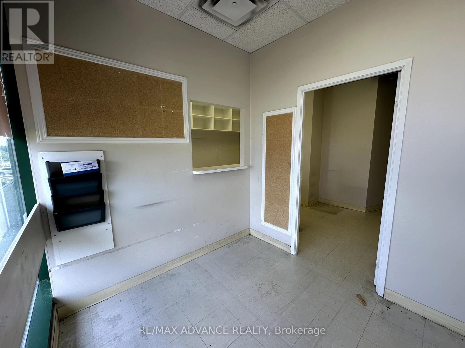 Photo 1 of 02 4245 Sheppard Avenue E, Toronto ON