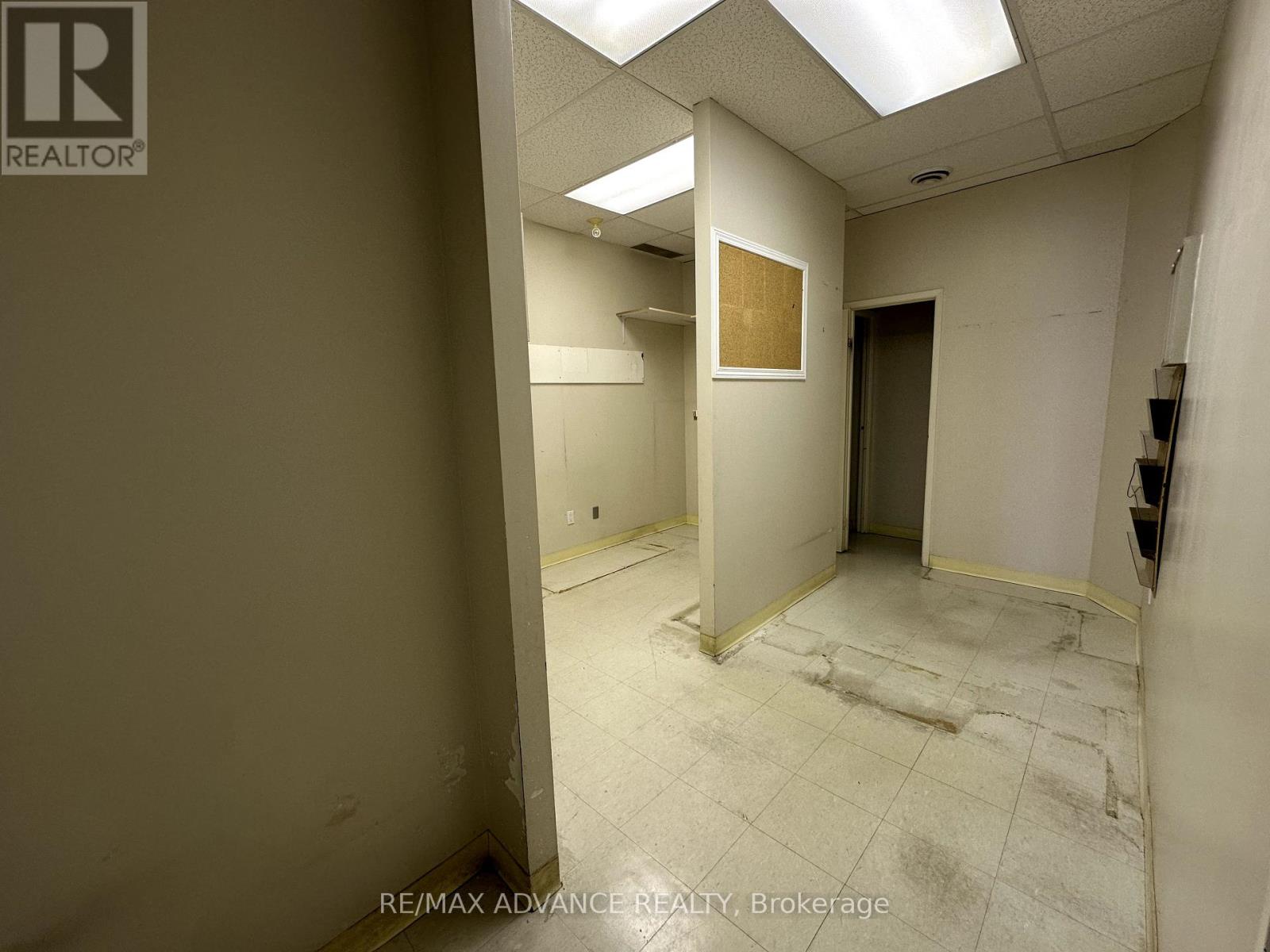Photo 9 of 02 4245 Sheppard Avenue E, Toronto ON