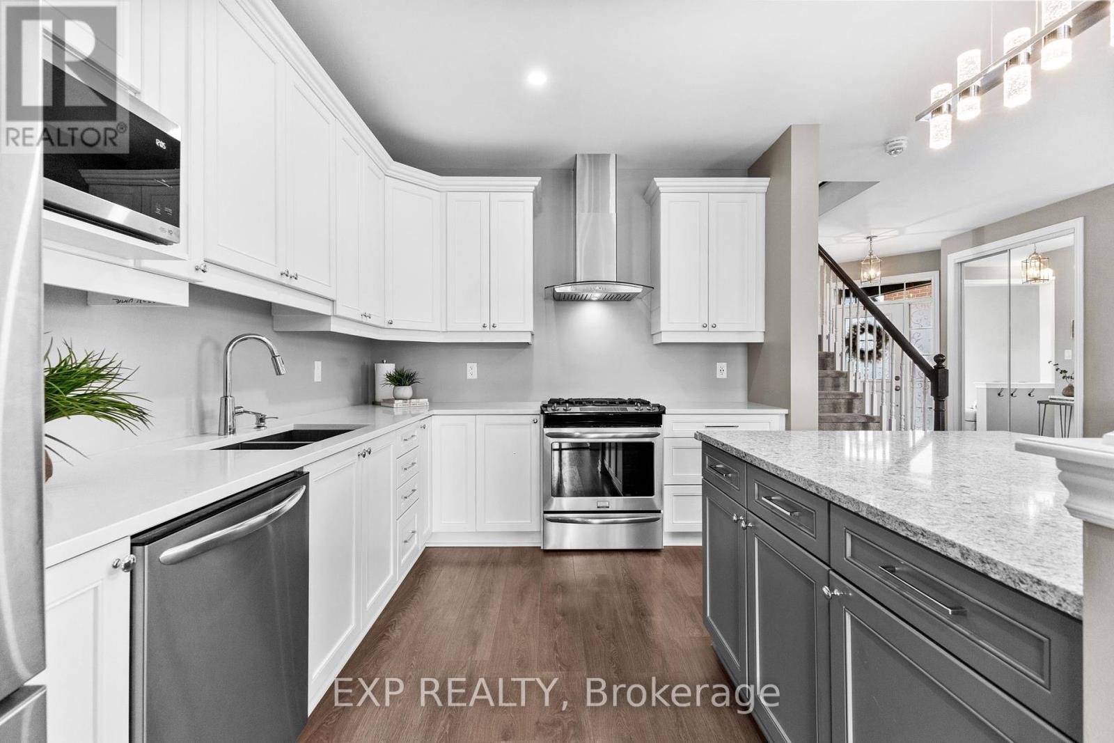 Photo 33 of 47 Solaris Drive, Ottawa ON