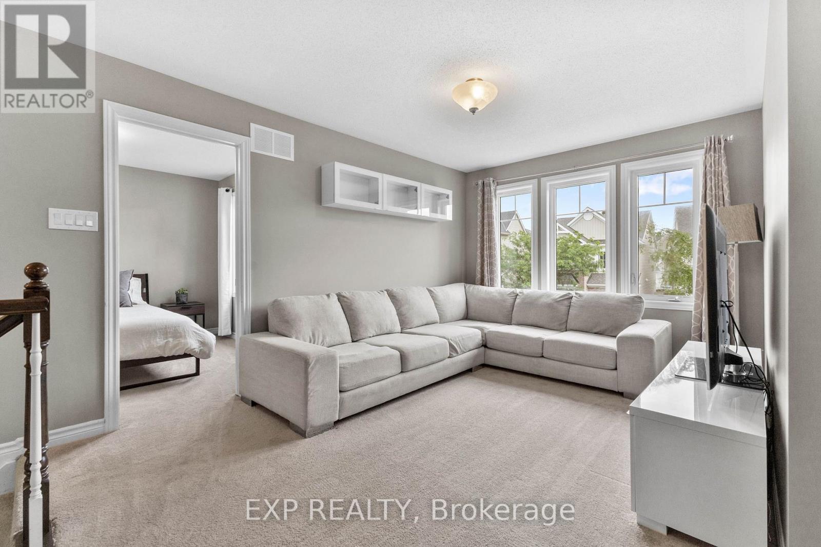 Photo 32 of 47 Solaris Drive, Ottawa ON