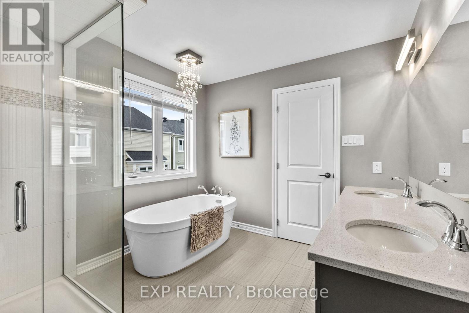 Photo 19 of 47 Solaris Drive, Ottawa ON