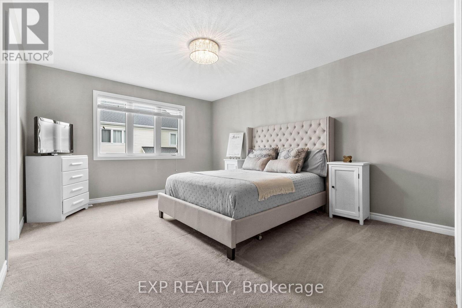 Photo 20 of 47 Solaris Drive, Ottawa ON