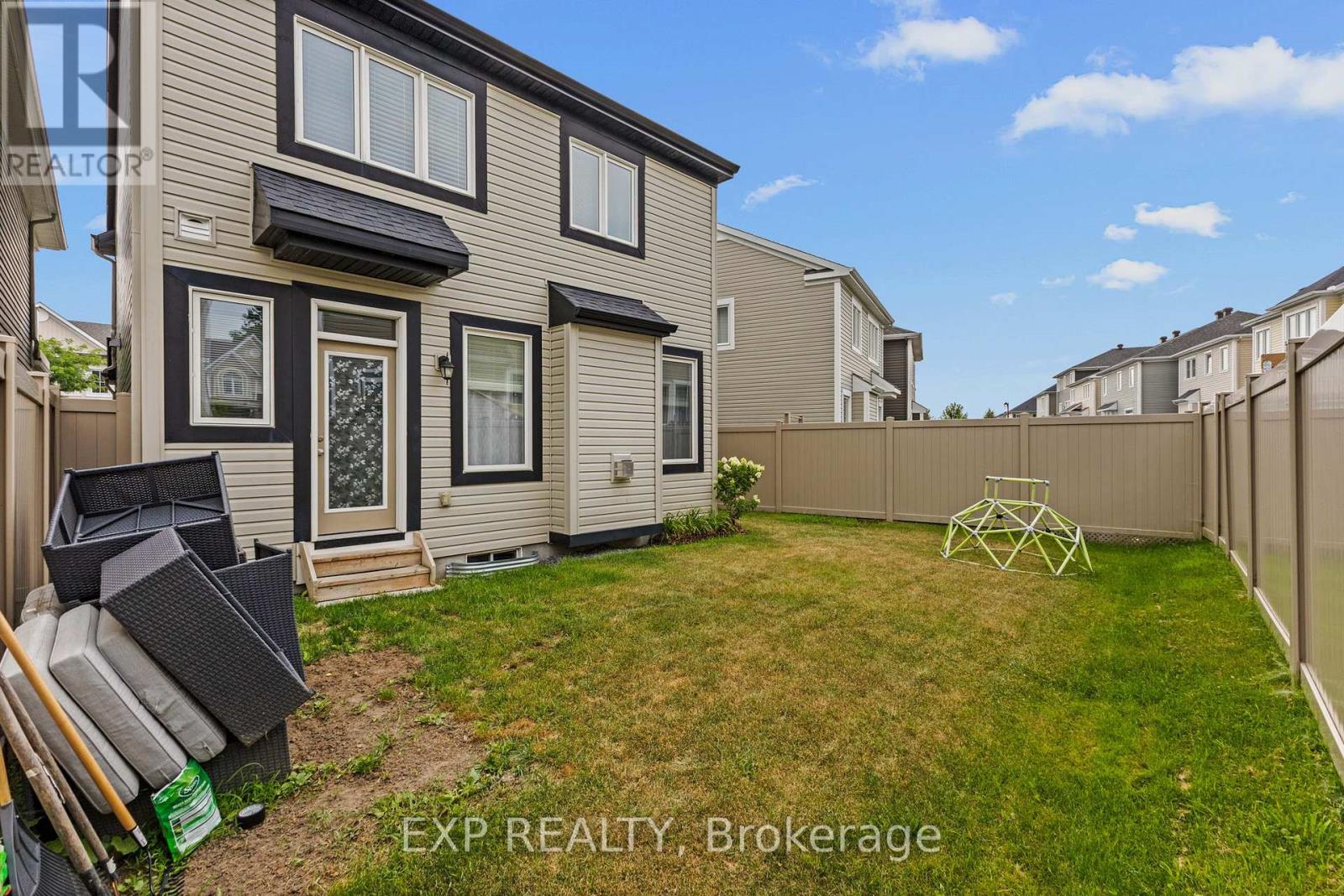 Photo 25 of 47 Solaris Drive, Ottawa ON