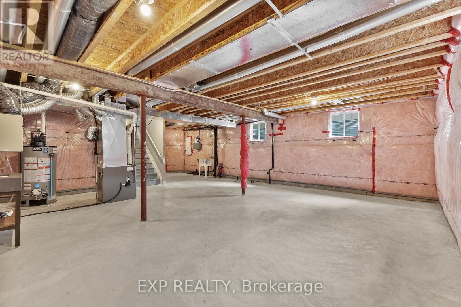 Photo 10 of 47 Solaris Drive, Ottawa ON