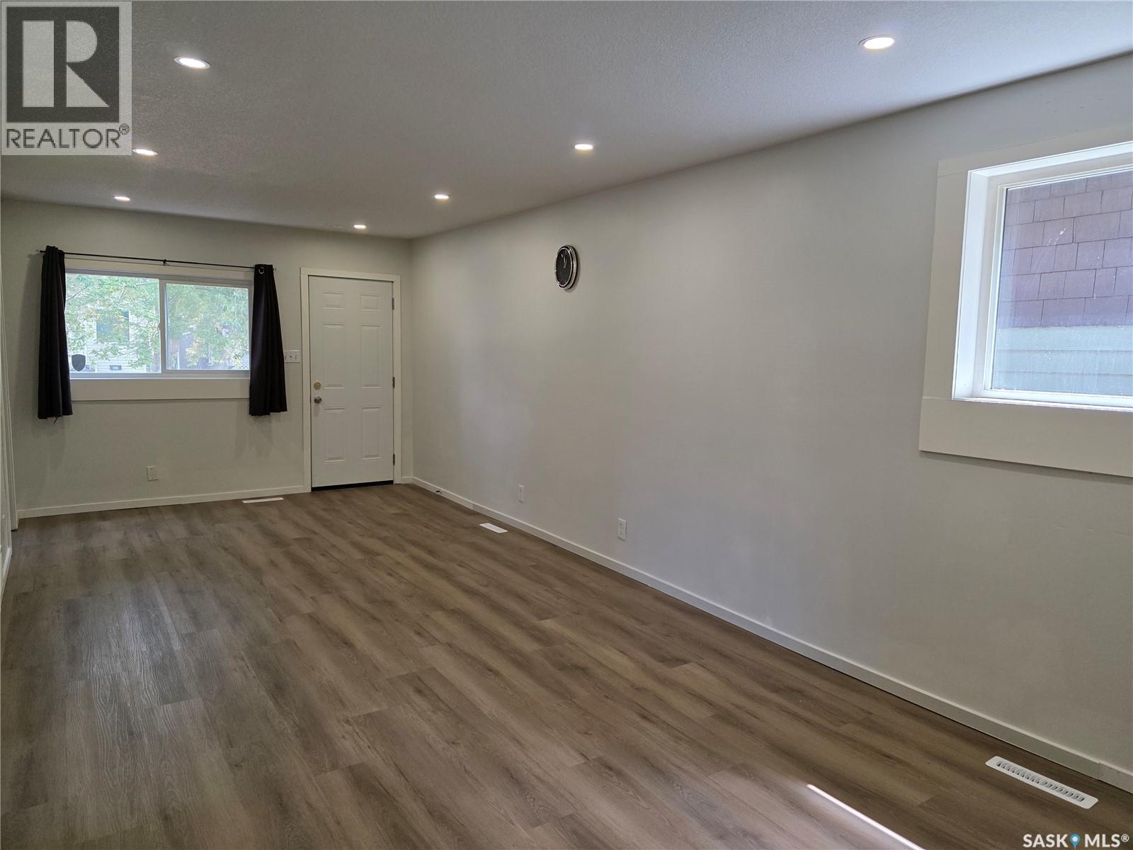 Photo 18 of 922 Retallack Street, Regina SK