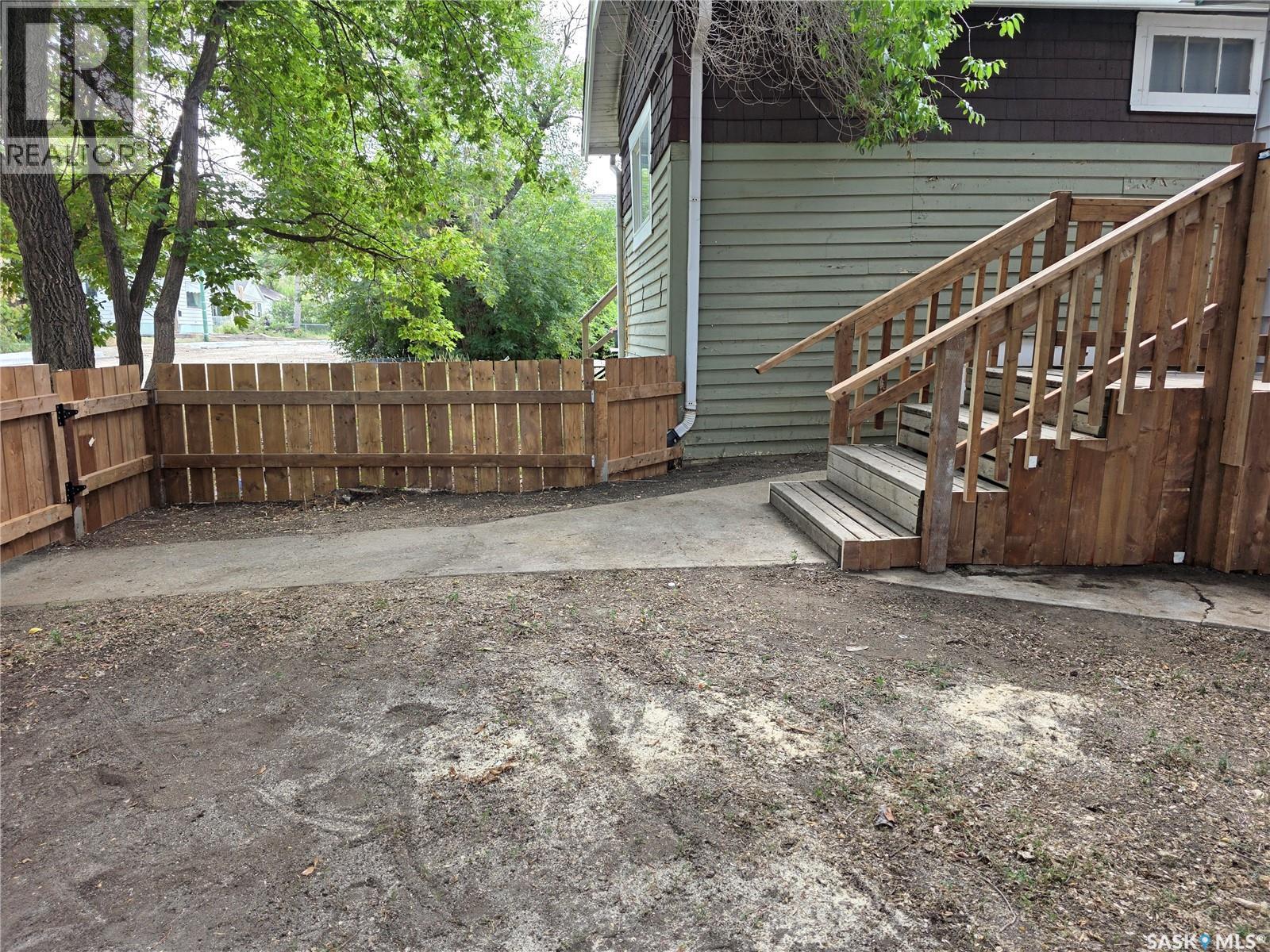 Photo 34 of 922 Retallack Street, Regina SK