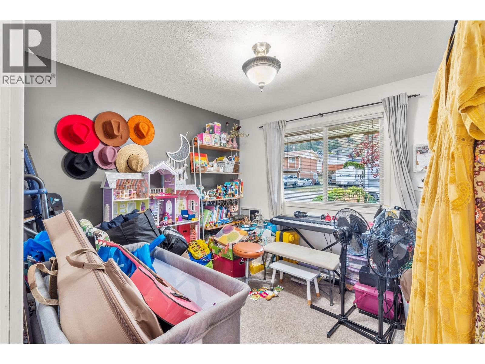 Photo 12 of 2356 Nechako Drive, Kamloops BC