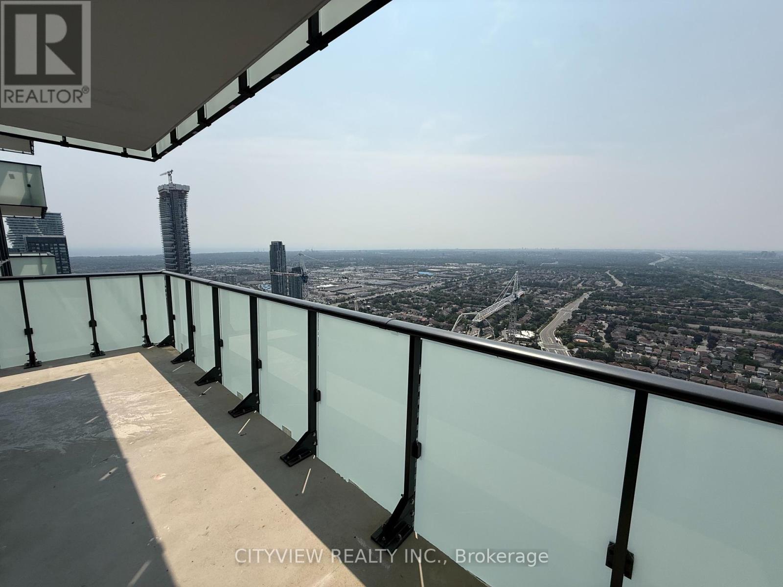 Photo 15 of 4807 430 Square One Drive, Mississauga ON