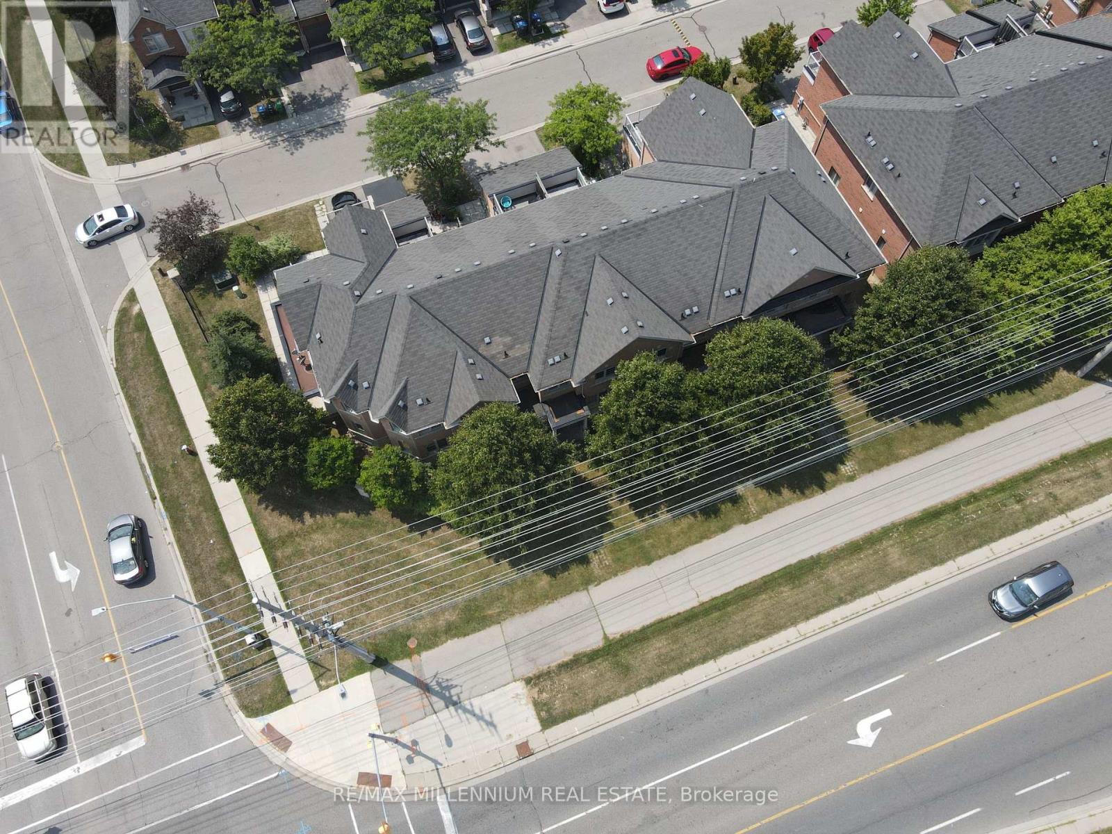 Photo 23 of 5 1015 Galesway Boulevard, Mississauga ON
