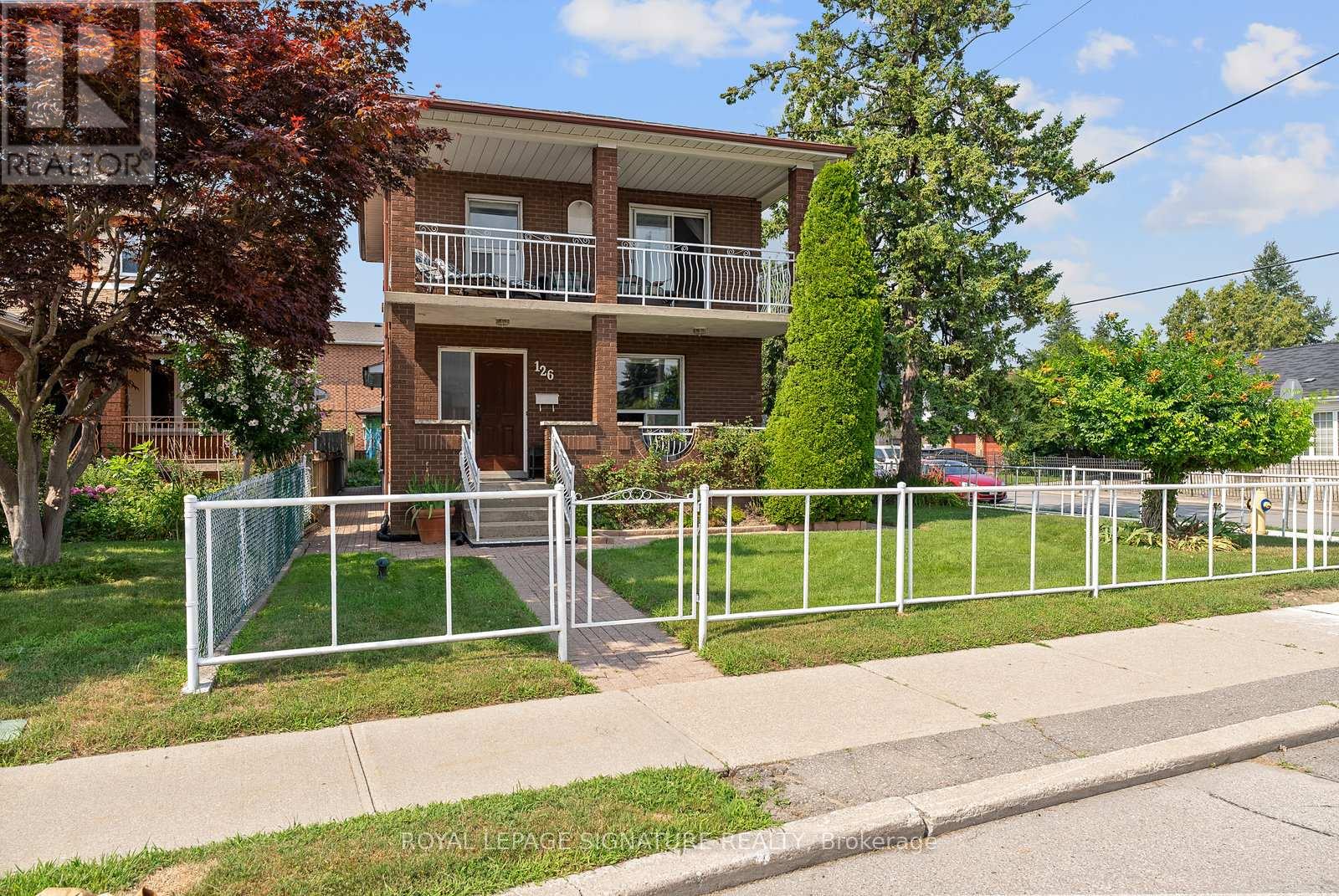 Photo 48 of 126 Harding Avenue, Toronto ON