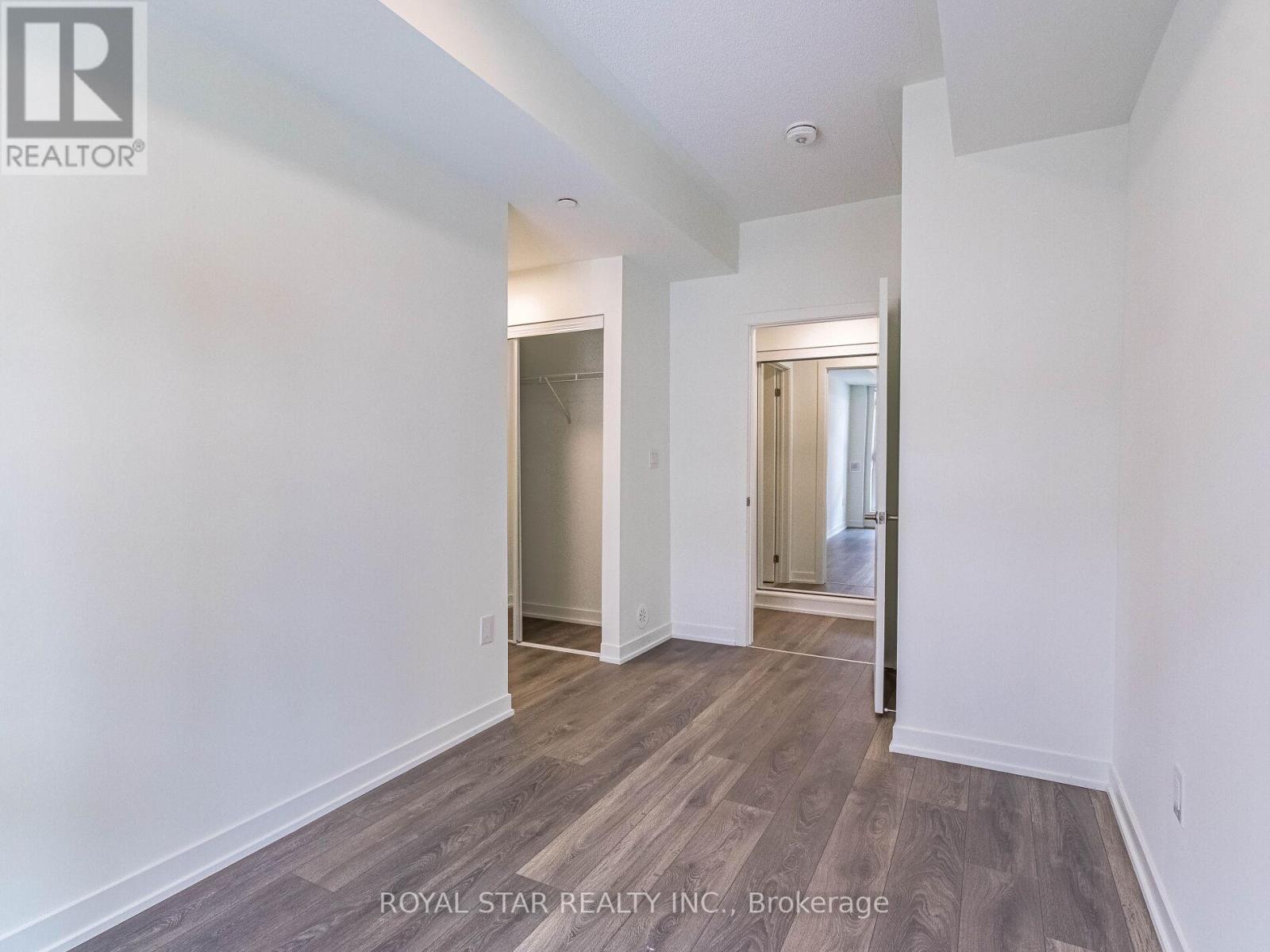 Photo 30 of Q 101 155 Canon Jackson Drive, Toronto ON