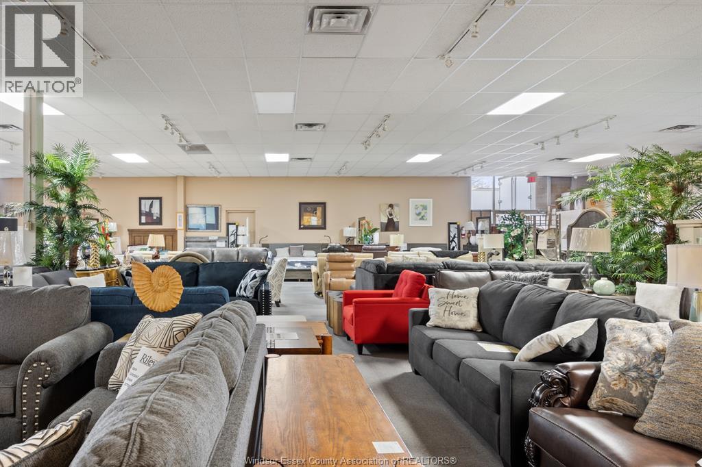 Photo 13 of 2570 Ouellette Avenue, Windsor ON
